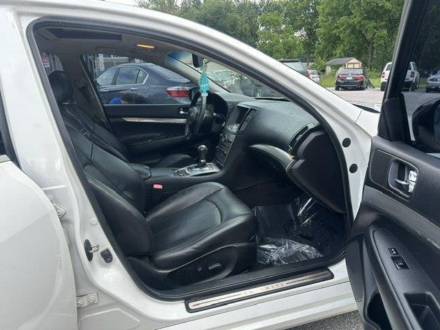 Infiniti G Sedan G37x AWD 2011