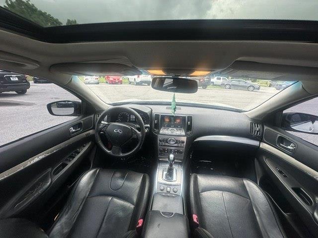 Infiniti G Sedan G37x AWD 2011