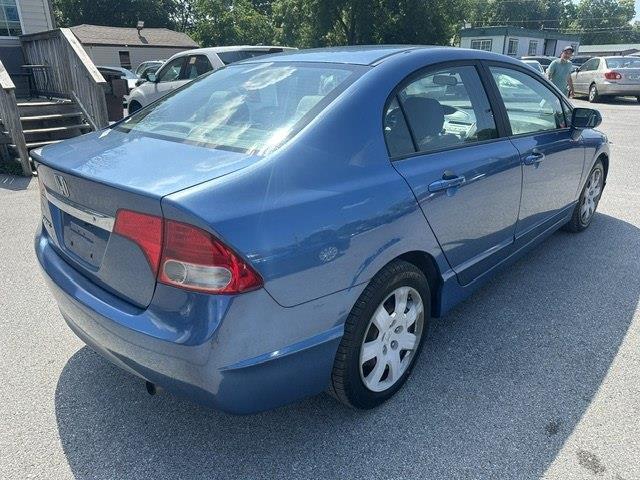 Honda Civic LX Sedan 5-Speed AT 2011