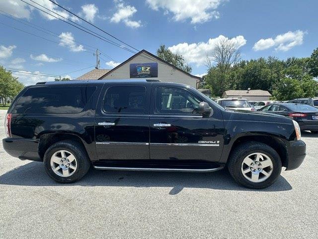 GMC Yukon Denali XL 4WD 2009