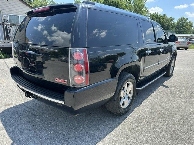 GMC Yukon Denali XL 4WD 2009
