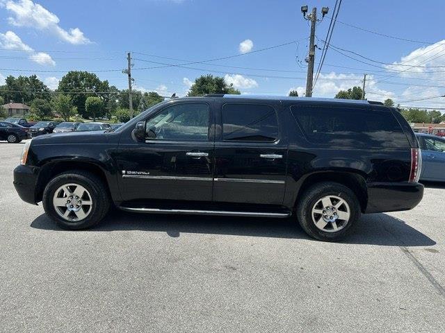 GMC Yukon Denali XL 4WD 2009