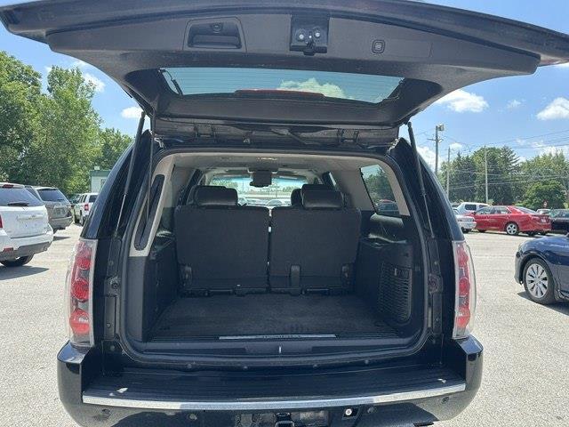 GMC Yukon Denali XL 4WD 2009