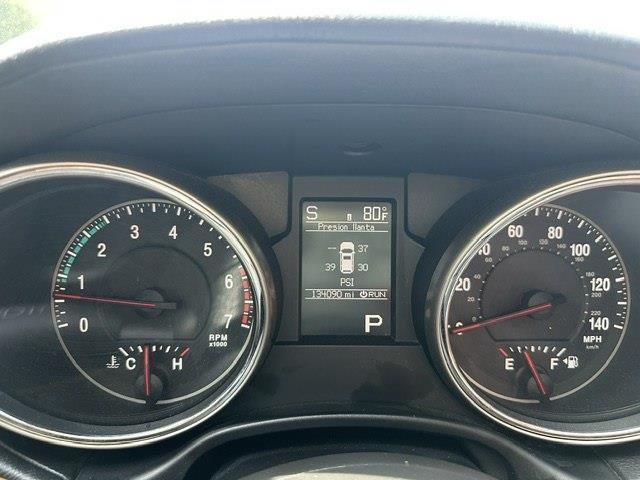 Jeep Grand Cherokee Overland 4WD 2011