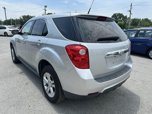 Chevrolet Equinox LS 2WD 2011