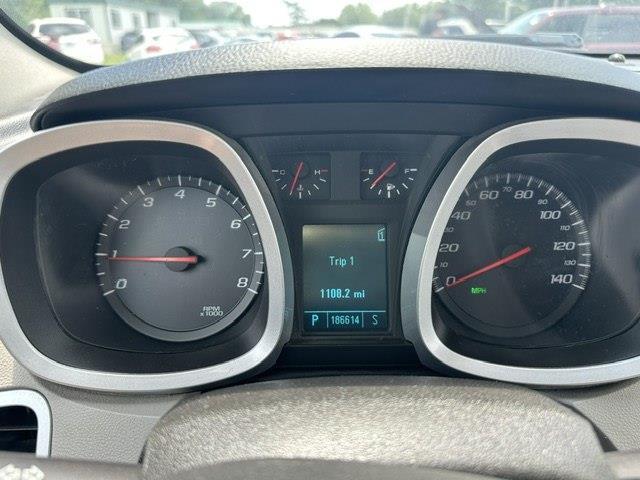 Chevrolet Equinox LS 2WD 2011