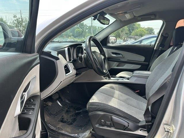 Chevrolet Equinox LS 2WD 2011