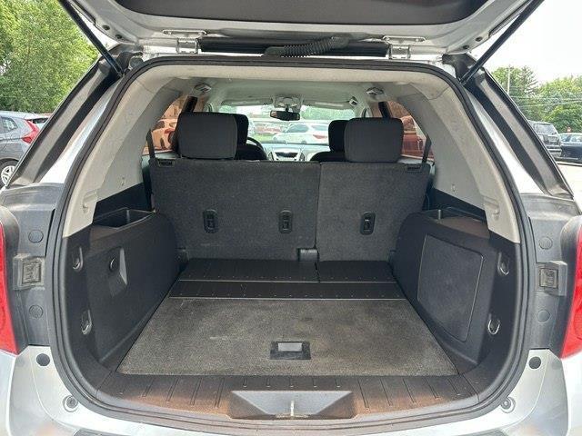 Chevrolet Equinox LS 2WD 2011