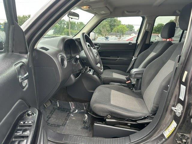 Jeep Patriot Sport 2WD 2014