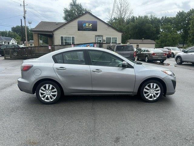 Mazda MAZDA3 i Sport 4-Door 2011