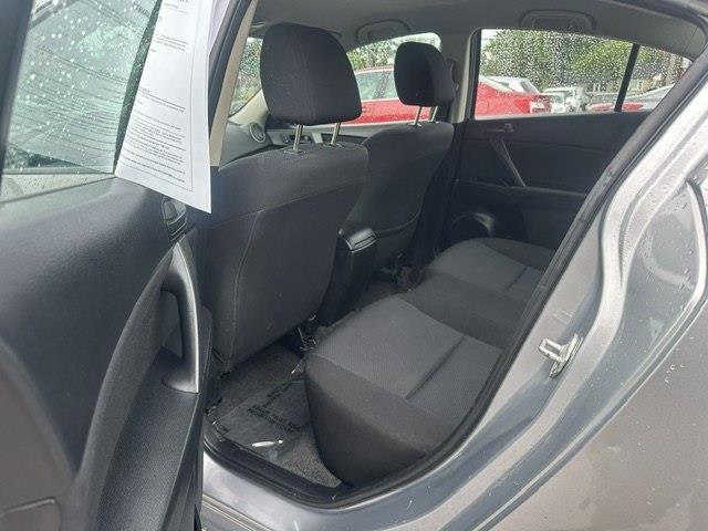 Mazda MAZDA3 i Sport 4-Door 2011