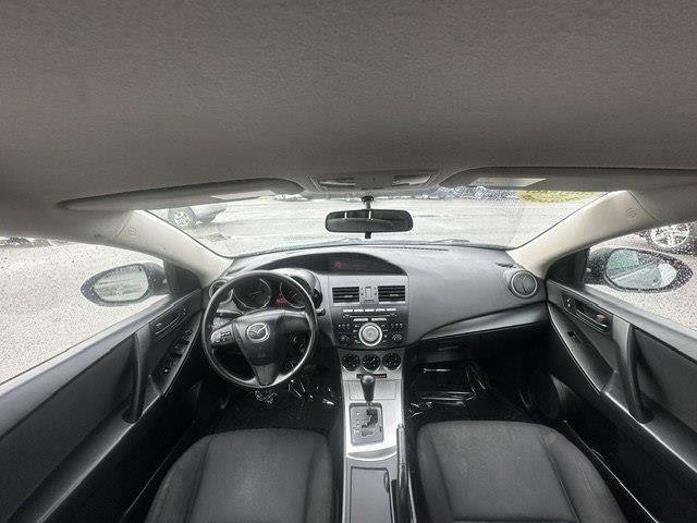 Mazda MAZDA3 i Sport 4-Door 2011