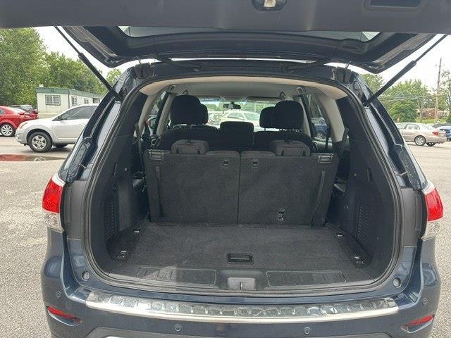 Nissan Pathfinder SV 4WD 2014