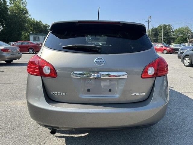 Nissan Rogue S 2WD 2012