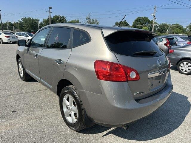 Nissan Rogue S 2WD 2012