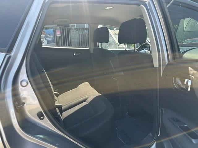 Nissan Rogue S 2WD 2012