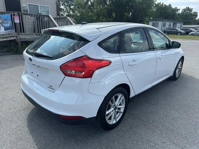 Ford Focus SE Hatch 2015