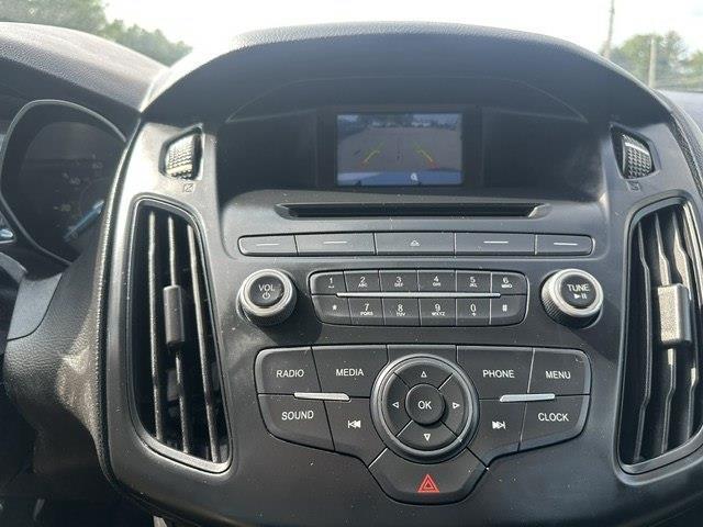 Ford Focus SE Hatch 2015