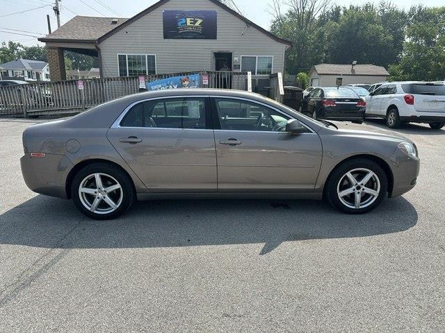 Chevrolet Malibu LS 2012