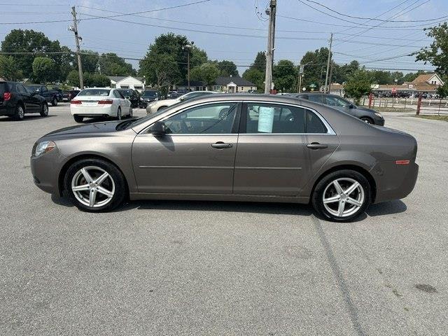 Chevrolet Malibu LS 2012