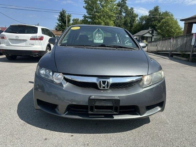 Honda Civic LX Sedan 5-Speed AT 2009