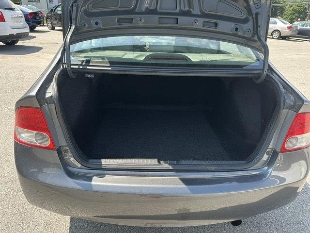 Honda Civic LX Sedan 5-Speed AT 2009