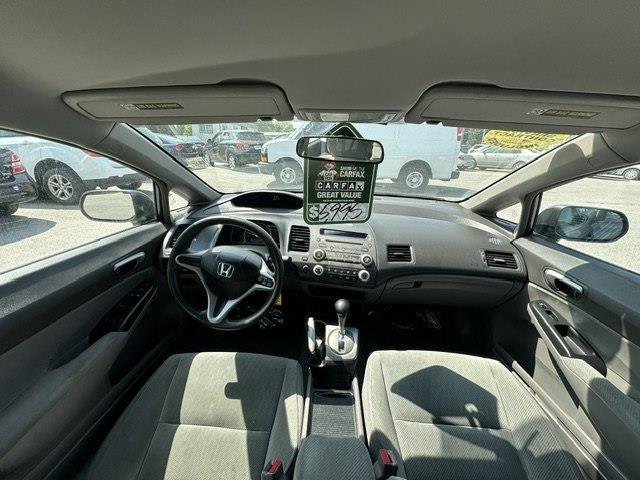 Honda Civic LX Sedan 5-Speed AT 2009