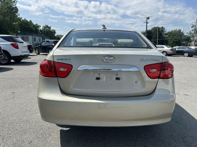 Hyundai Elantra GLS 2010