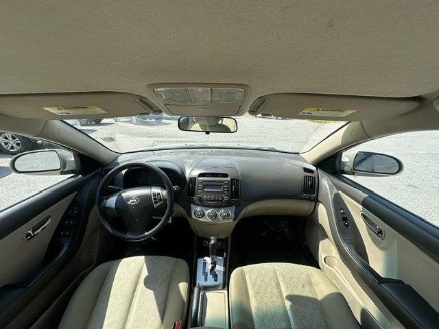 Hyundai Elantra GLS 2010