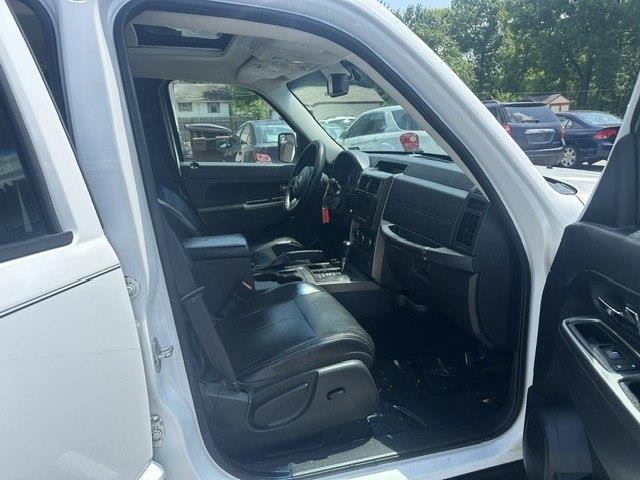 Jeep Liberty Limited 4WD 2012