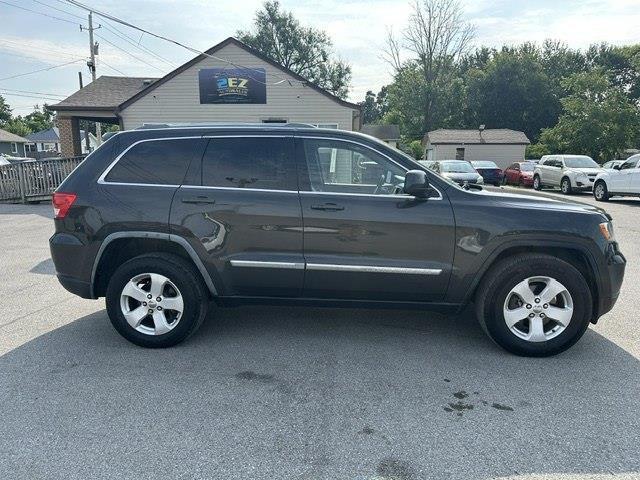 Jeep Grand Cherokee Laredo 4WD 2011