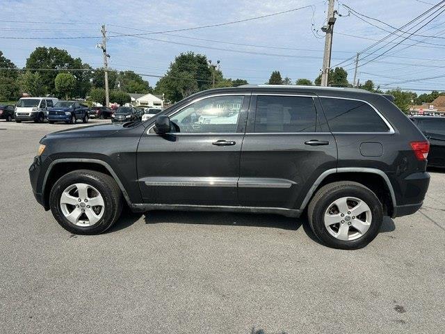 Jeep Grand Cherokee Laredo 4WD 2011