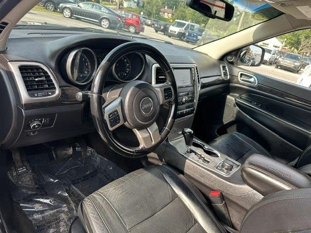 Jeep Grand Cherokee Laredo 4WD 2011
