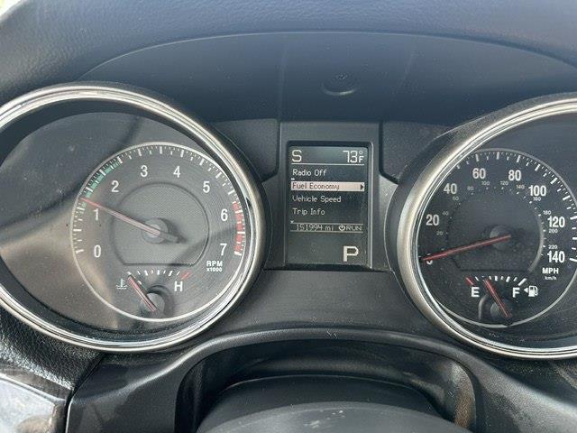 Jeep Grand Cherokee Laredo 4WD 2011