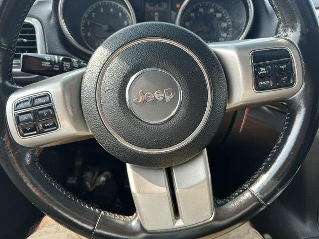 Jeep Grand Cherokee Laredo 4WD 2011