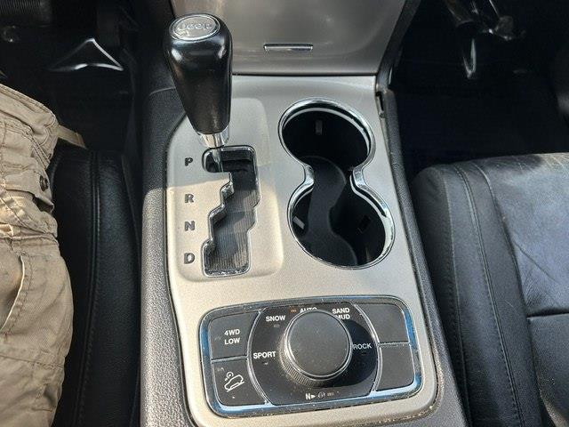 Jeep Grand Cherokee Laredo 4WD 2011