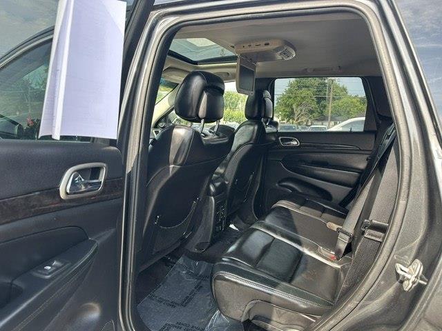 Jeep Grand Cherokee Laredo 4WD 2011