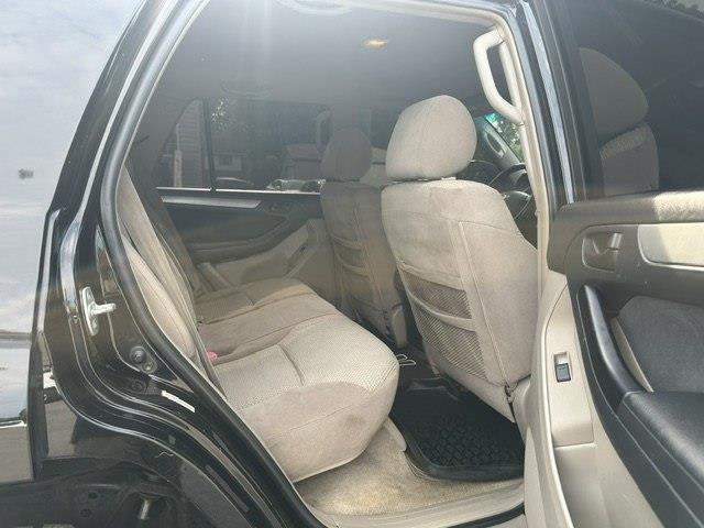 Toyota 4Runner SR5 2WD 2004