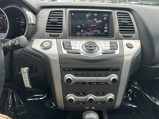 Nissan Murano LE AWD 2011