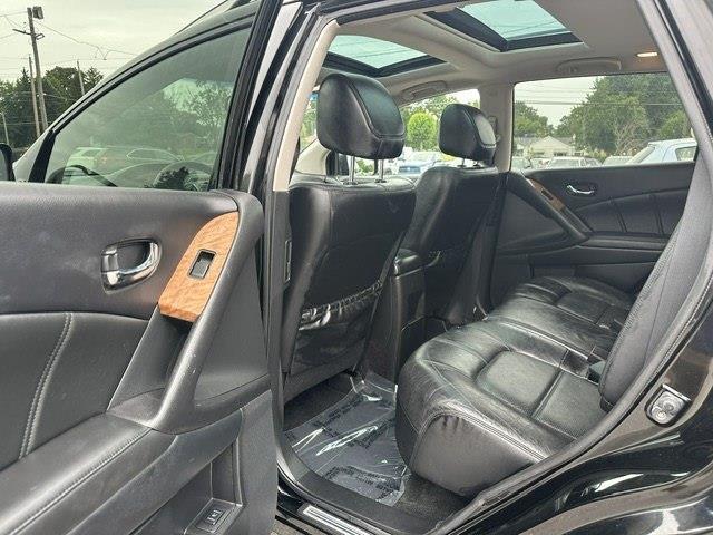 Nissan Murano LE AWD 2011