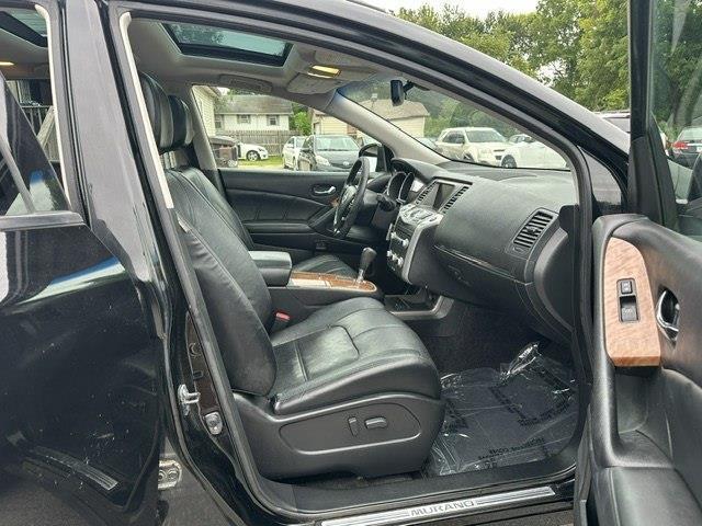 Nissan Murano LE AWD 2011