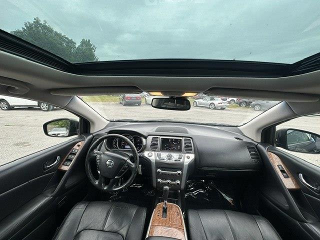 Nissan Murano LE AWD 2011