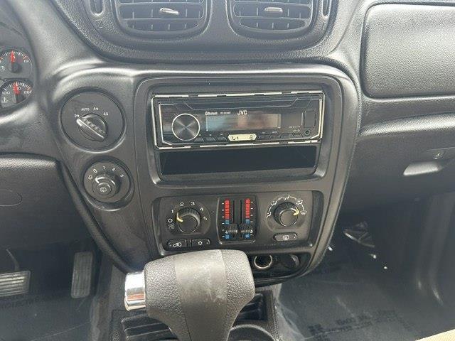 Chevrolet TrailBlazer LS 4WD 2006