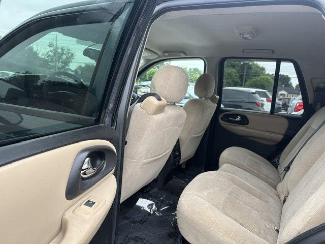 Chevrolet TrailBlazer LS 4WD 2006