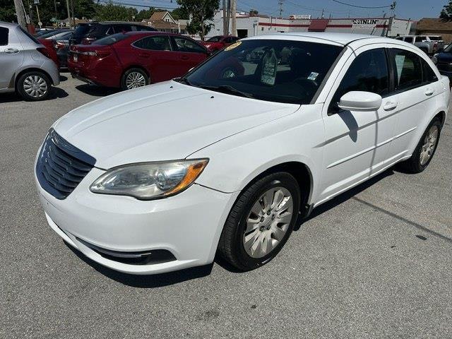 Chrysler 200 LX 2011