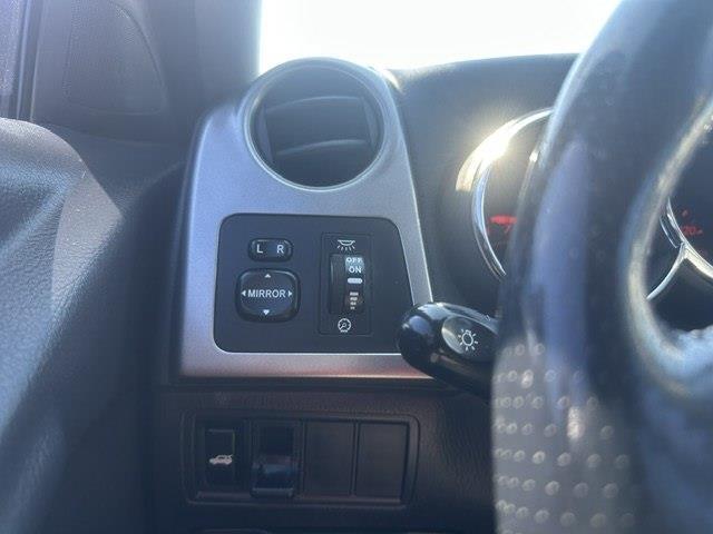 Toyota Matrix XR 2WD 2003