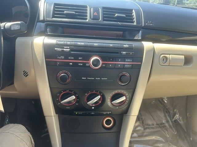 Mazda MAZDA3 i Touring Value 4-Door 2009