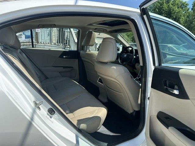Honda Accord EX-L Sedan CVT 2013