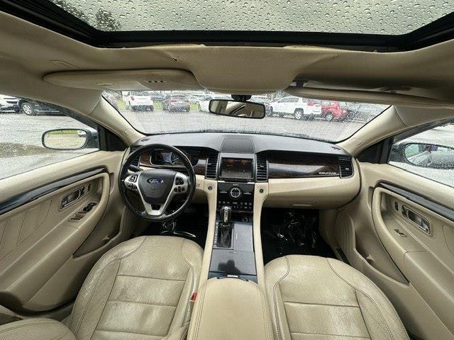 Ford Taurus Limited FWD 2013