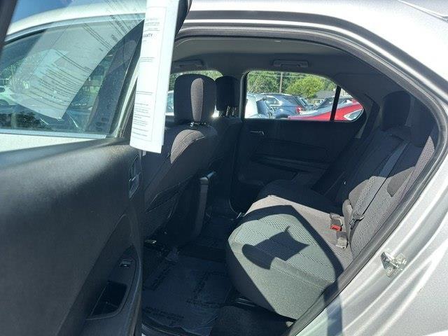 Chevrolet Equinox LS 2WD 2013